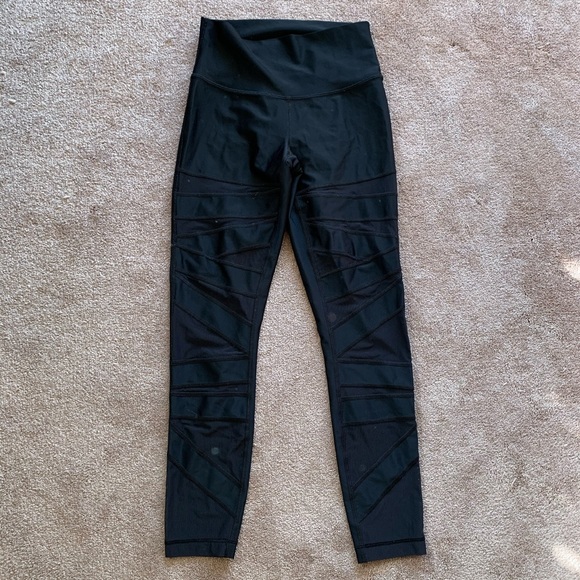 Lululemon High Times Pant shiny black mesh rare - Picture 4 of 9